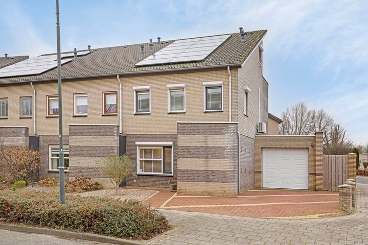 Rietven 295 in Veghel foto