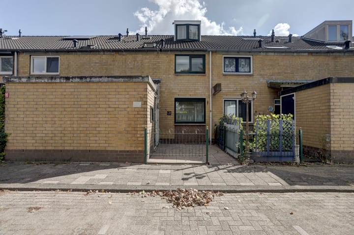 Rigolettostraat 57 in Spijkenisse foto