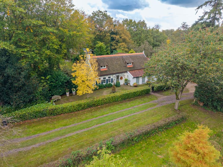 Rijksstraatweg 128 in Glimmen foto