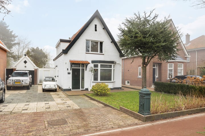 Rijksstraatweg 130 in Ridderkerk foto
