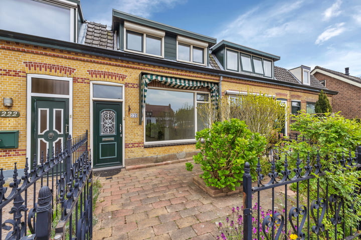 Foto van woning Rijksstraatweg 220, Hellevoetsluis
