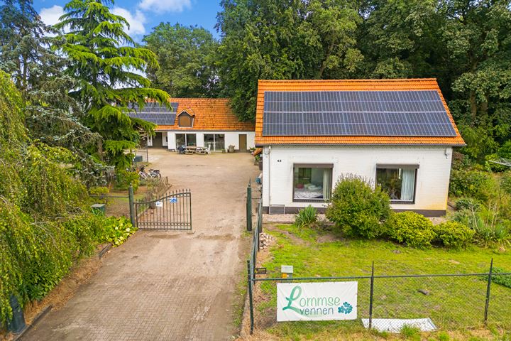 Rijksstraatweg 43 in Lomm foto