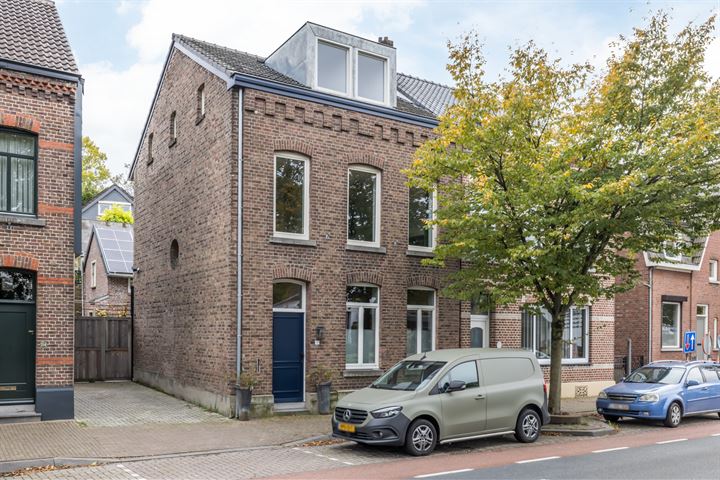 Rijksweg 212 in Gulpen foto