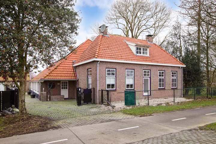 Rijksweg 259 in Hoogersmilde foto