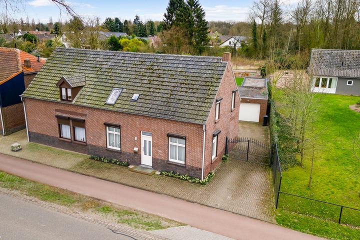Rijksweg 49 in Horn foto