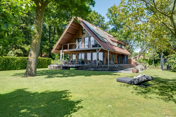 Rijksweg 68 in Laag-Keppel foto