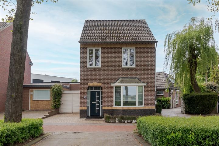 Rijksweg Noord 184 in Geleen foto