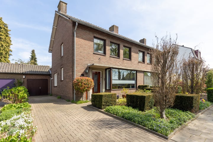 Rijksweg Noord 193 in Sittard foto