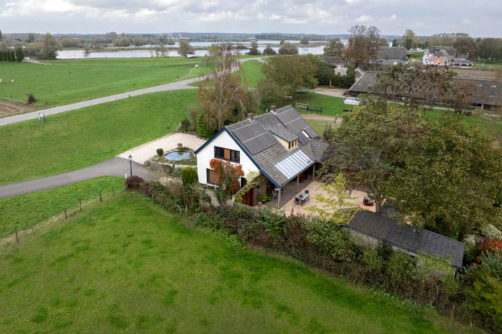 Foto van woning Rijnbandijk 171, Maurik