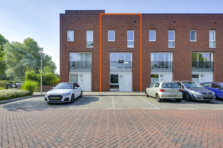 Rijnhuizenlaan 27 in Utrecht foto