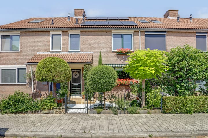 Rijnland 21 in Huizen