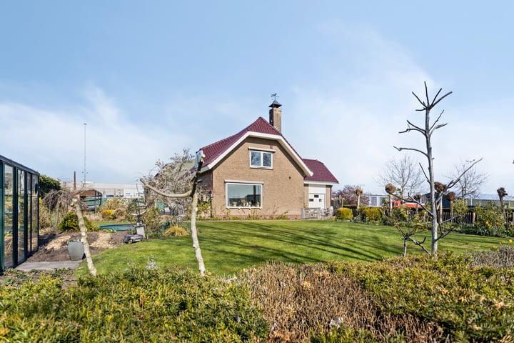 Rijnlanderweg 1085 in Hoofddorp foto