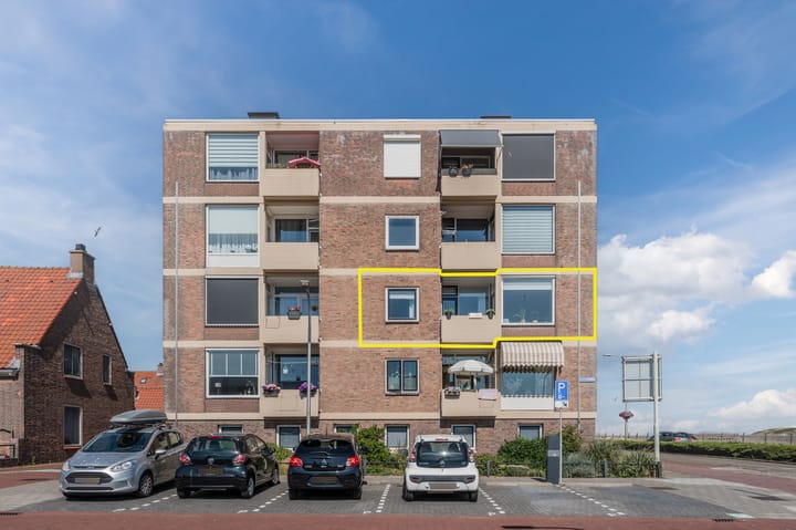 Rijnmond 174 in Katwijk foto