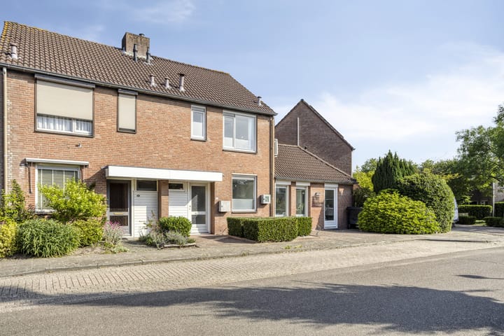 Rijnring 96 in Drunen