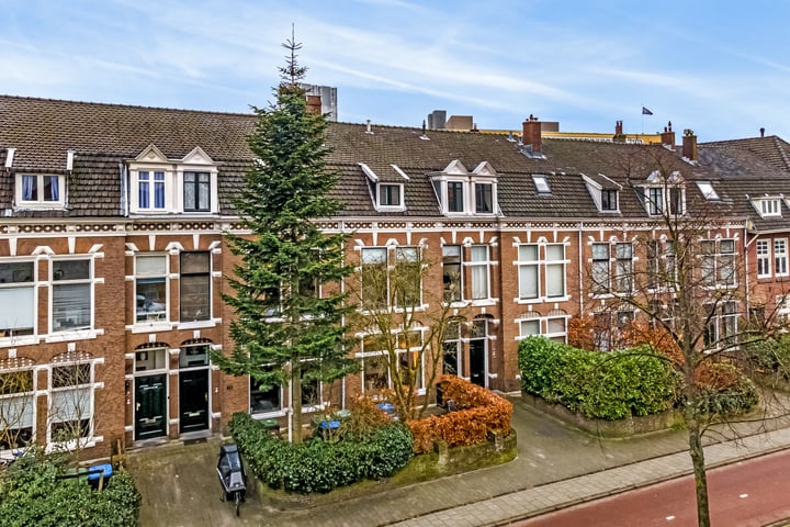 Rijnsburgerweg 54 in Leiden foto
