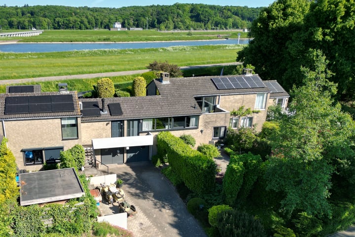 Rijnstraat 16 in Driel foto