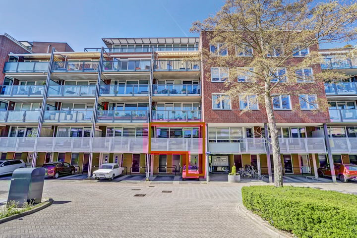 Rijsenborch 185 in Vianen foto