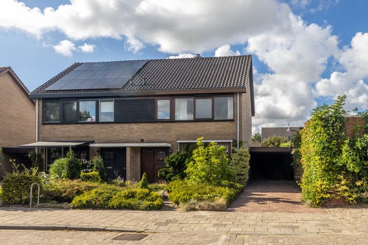 Rijshornplein 3 in Rijsenhout foto