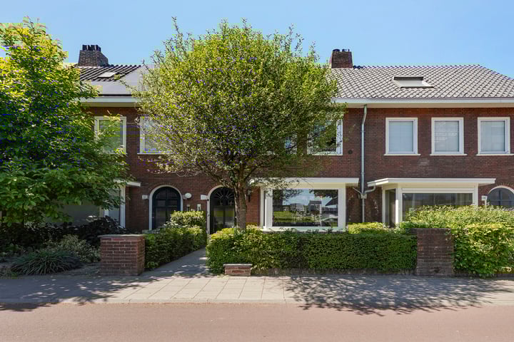Ringbaan-West 143 in Tilburg foto