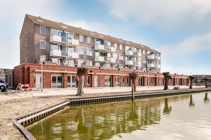 Ringdijk 74 in Lelystad foto
