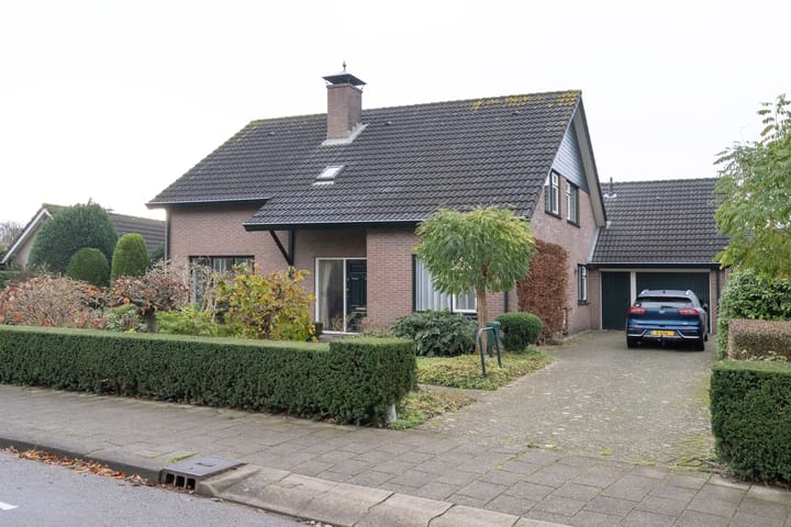 Ringlaan 64 in Eerbeek