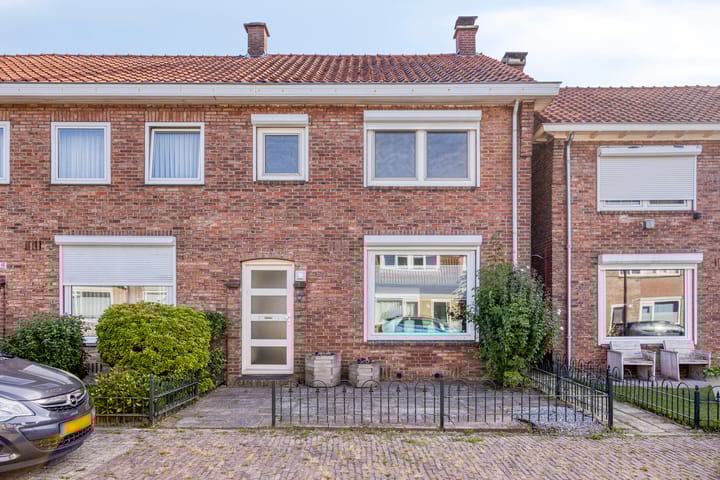 Ringovenstraat 16 in Enschede foto