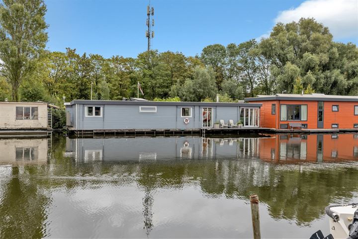 Ringvaartdijk 28 in Amsterdam foto