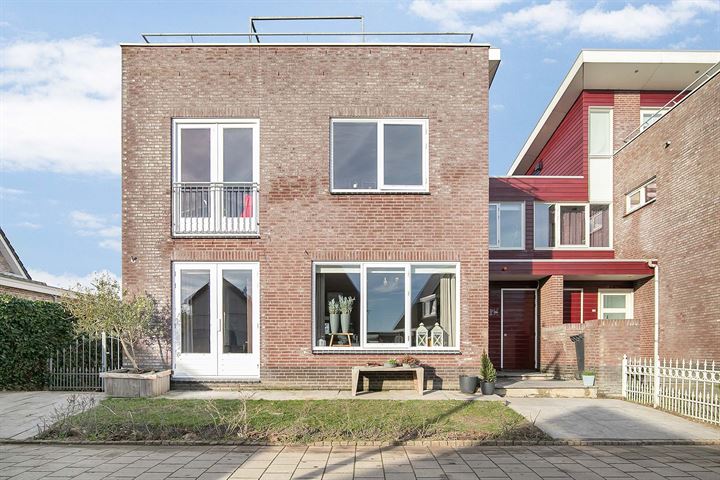 Rivierdijk 245 in Sliedrecht foto