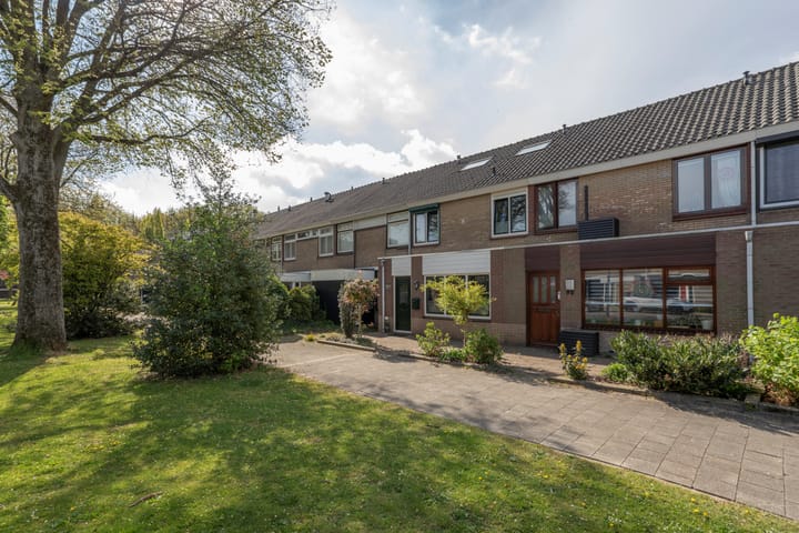 Rivierenlaan 94 in Rozenburg foto