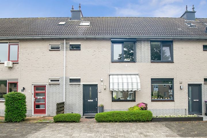 Foto van woning Rivierlaan 25, Spijkenisse