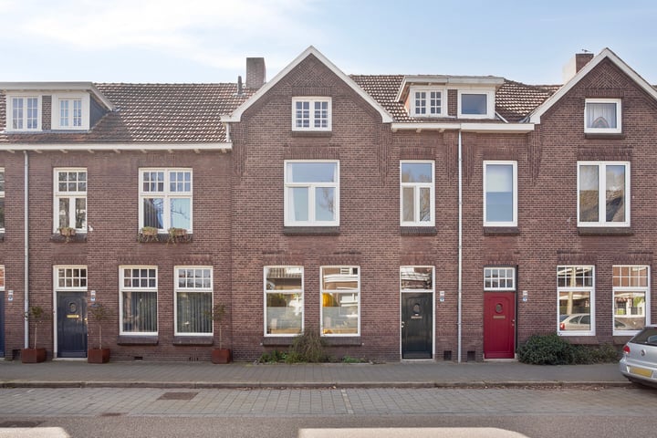 Robert Regoutstraat 56 in Roermond