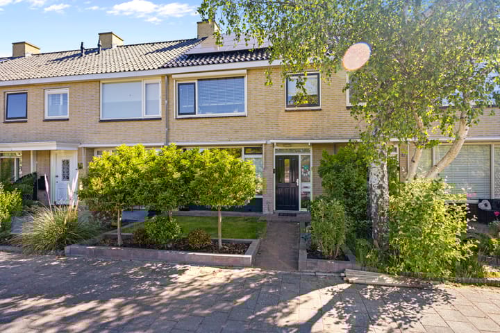 Robijn Reijntjesstraat 77 in Den Helder foto