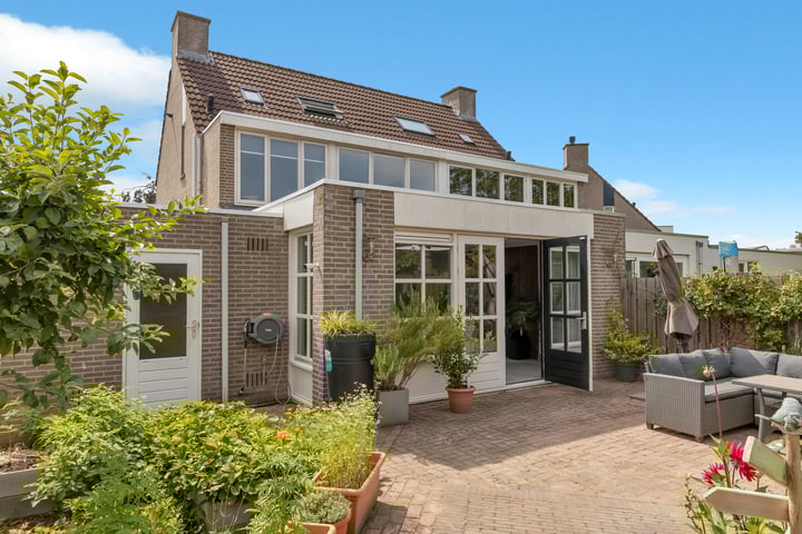 Robijnring 55 in Eindhoven foto