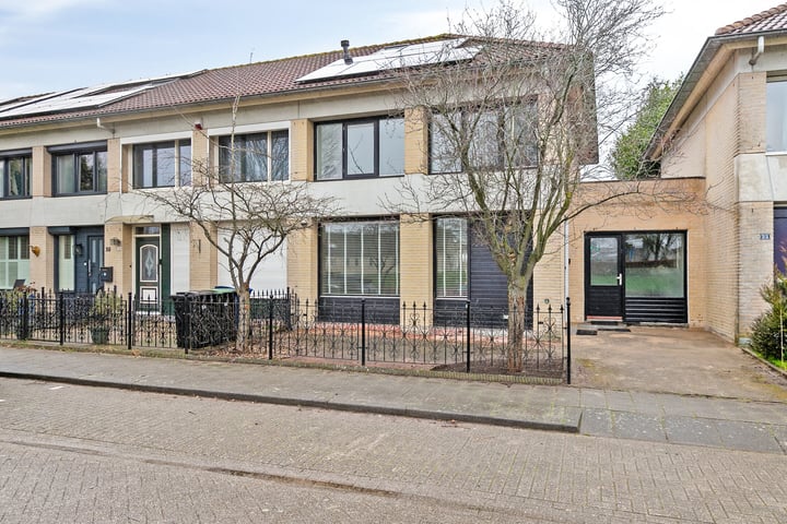 Rock and Rollstraat 23 in Almere foto