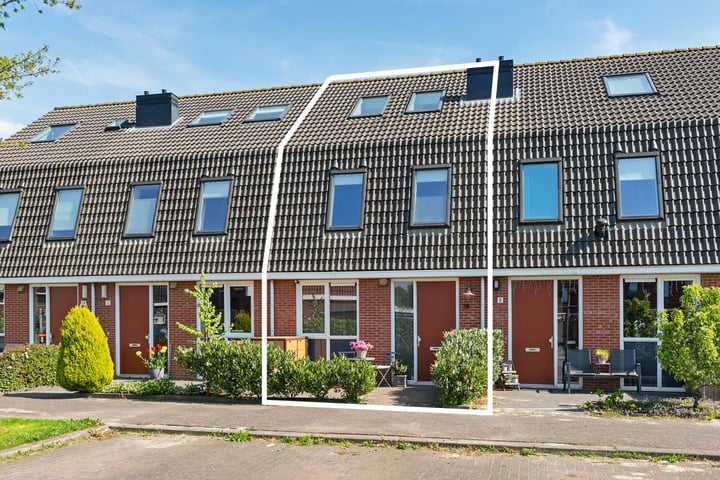 Rode Klaverweide 10 in Heerhugowaard foto