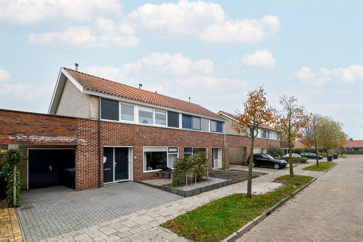 Rode Molenstraat 8 in Joure foto