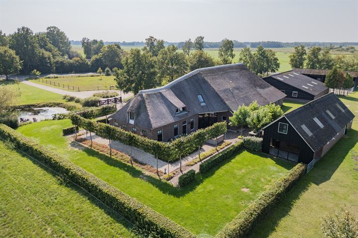 Roekebosscheweg 6 in Wanneperveen foto