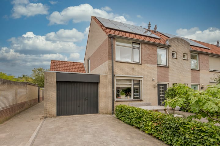 Roetgensgoed 17 in Nijkerk foto