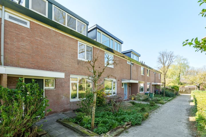 Roghorst 16 in Wageningen foto
