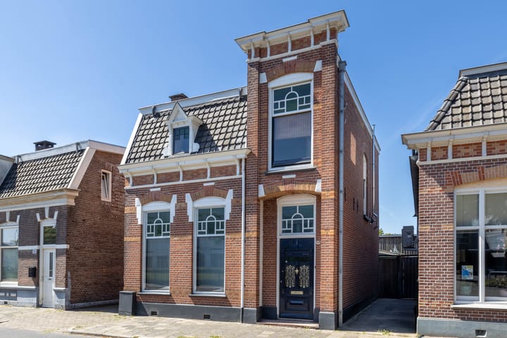 Rohofstraat 98 in Almelo foto