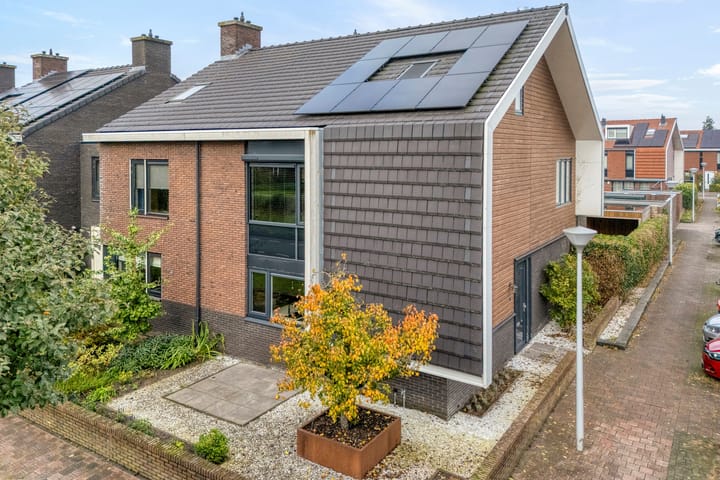 Rollepaalstraat 1 in Zwolle