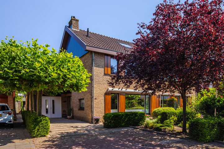 Rondenhof 24 in Elst foto