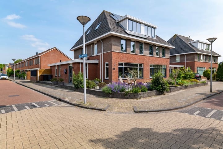 Rondostraat 56 in Hellevoetsluis foto