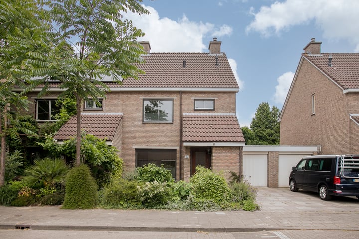 Röntgenstraat 22 in Venlo foto