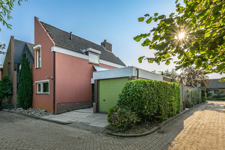 Roode Kruislaan 12 in Ooltgensplaat foto