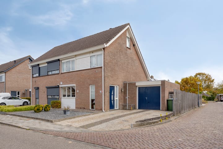 Foto van woning Roofvogelstraat 44, Heinkenszand