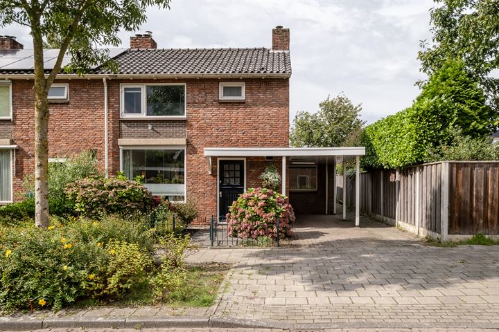 Roombeekstraat 25 in Enschede foto