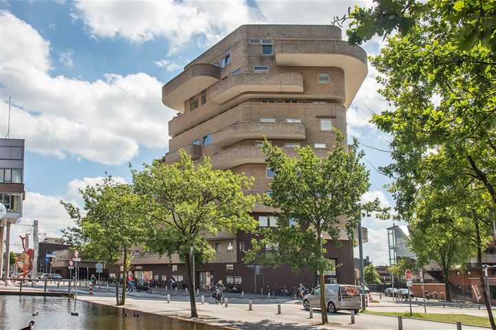 Roomweg 170-43 in Enschede foto
