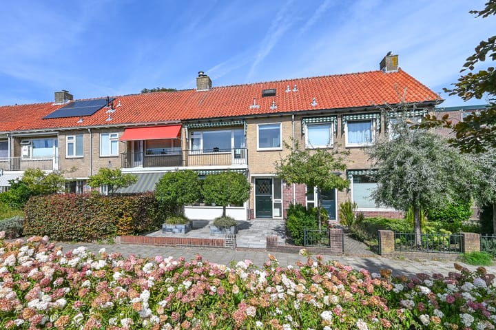 Roos en Beeklaan 51 in Santpoort-Noord foto