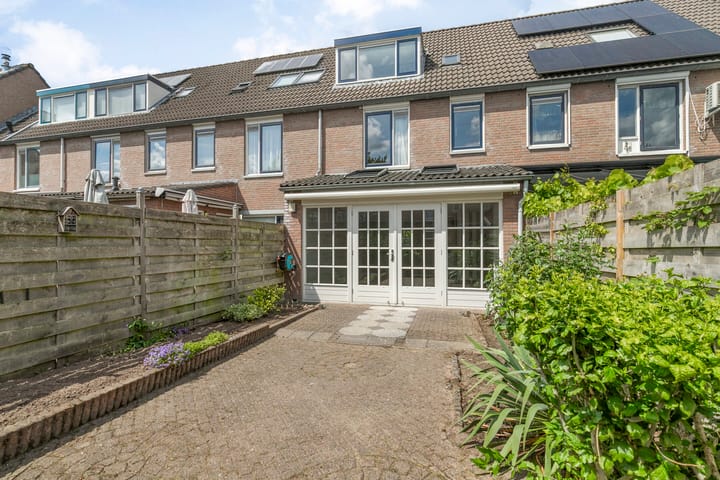 Roos van Dekemastraat 40 in Amersfoort foto